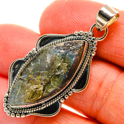 Labradorite Pendants handcrafted by Ana Silver Co - PD25426