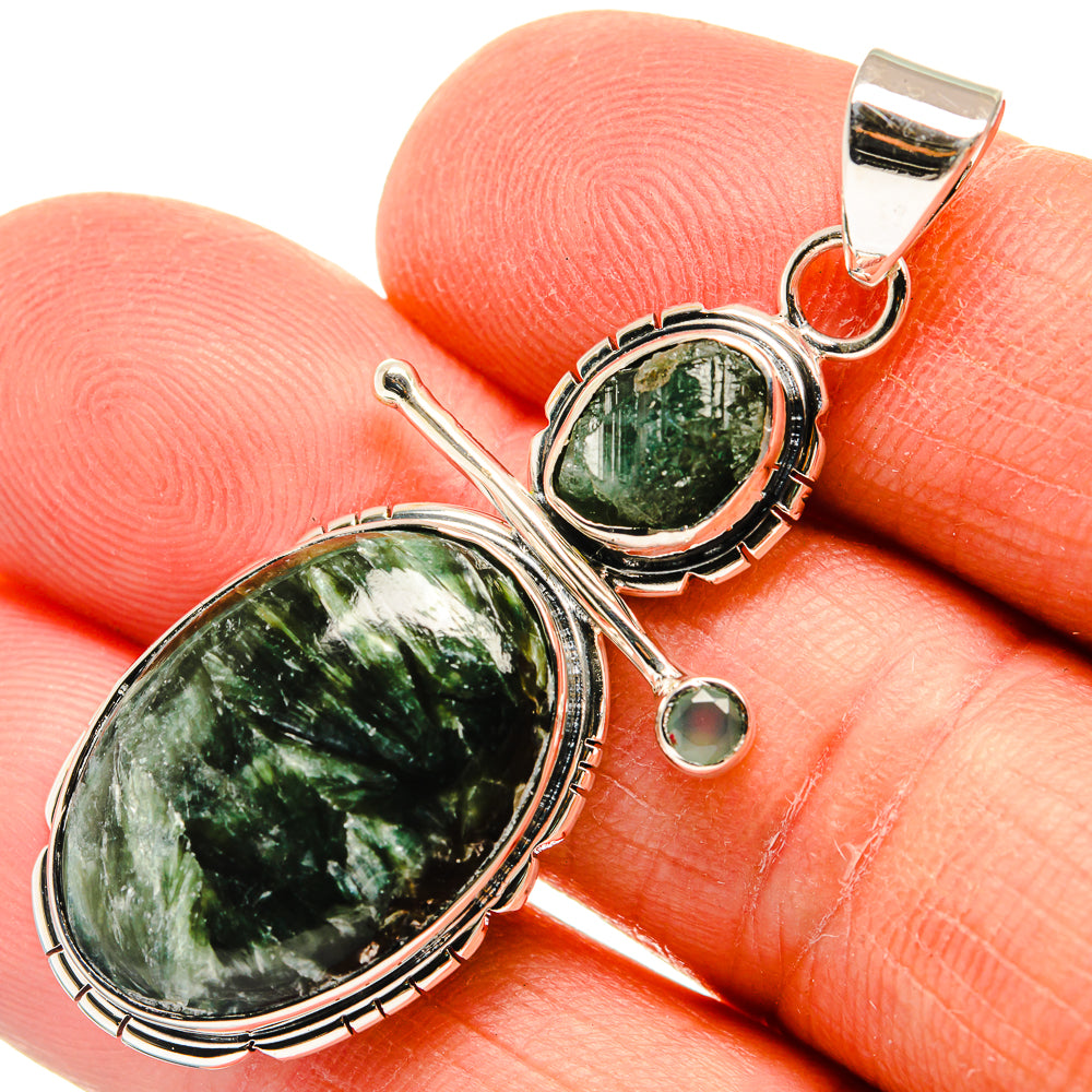925 sterling silver pendant: oval green stone with small round accents
