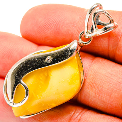 Baltic Amber Pendants handcrafted by Ana Silver Co - PD26172
