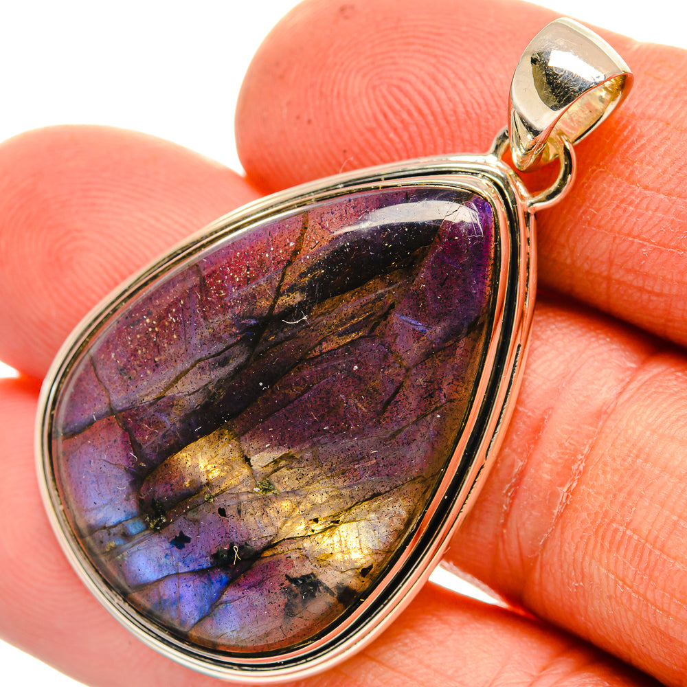 Labradorite Pendants handcrafted by Ana Silver Co - PD26296