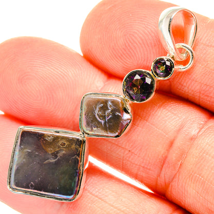 Titanium Mother Of Pearl Pendants handcrafted by Ana Silver Co - PD26525