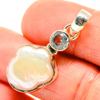 Mother Of Pearl Pendants handcrafted by Ana Silver Co - PD26557