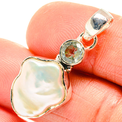 Mother Of Pearl Pendants handcrafted by Ana Silver Co - PD26558