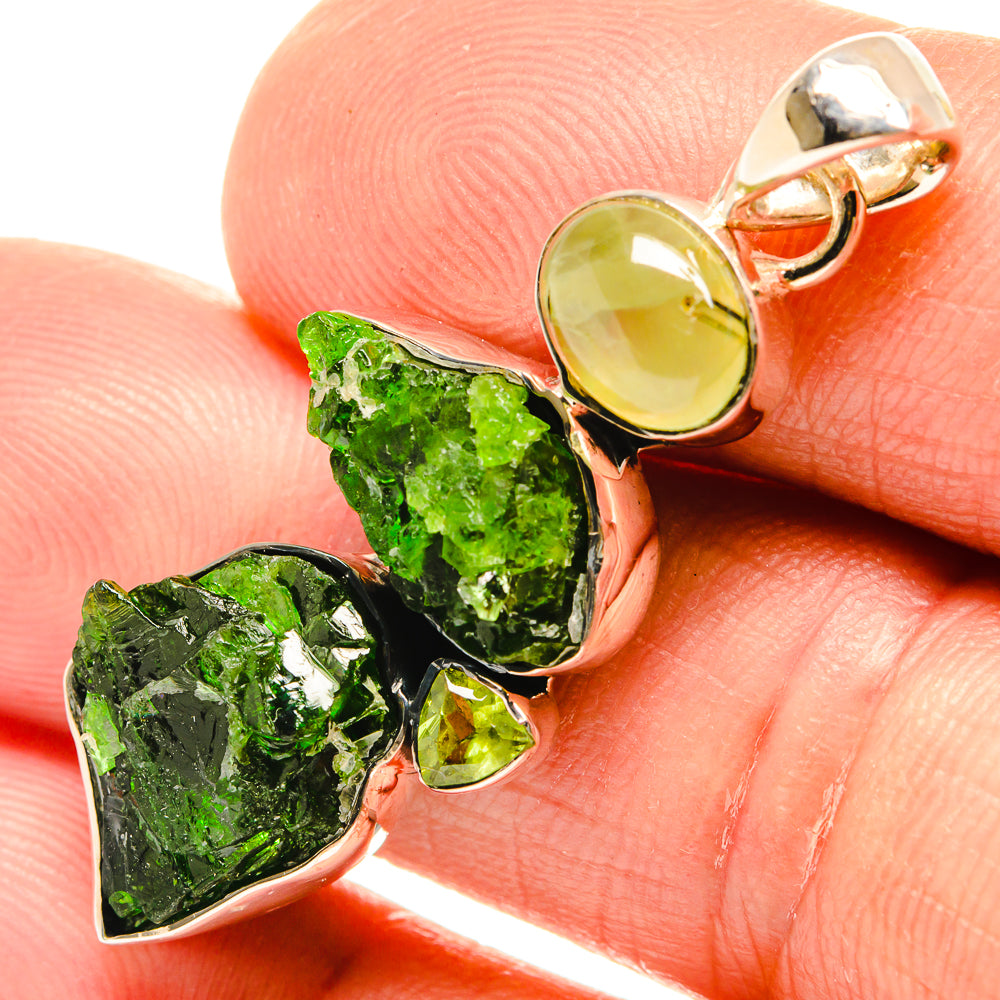 Chrome Diopside Pendants handcrafted by Ana Silver Co - PD26616