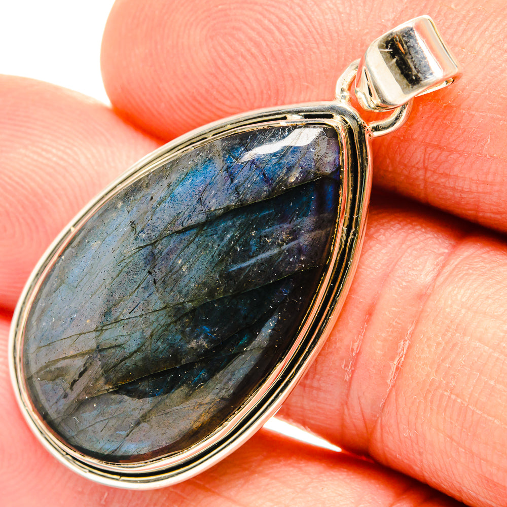Labradorite Pendants handcrafted by Ana Silver Co - PD26642