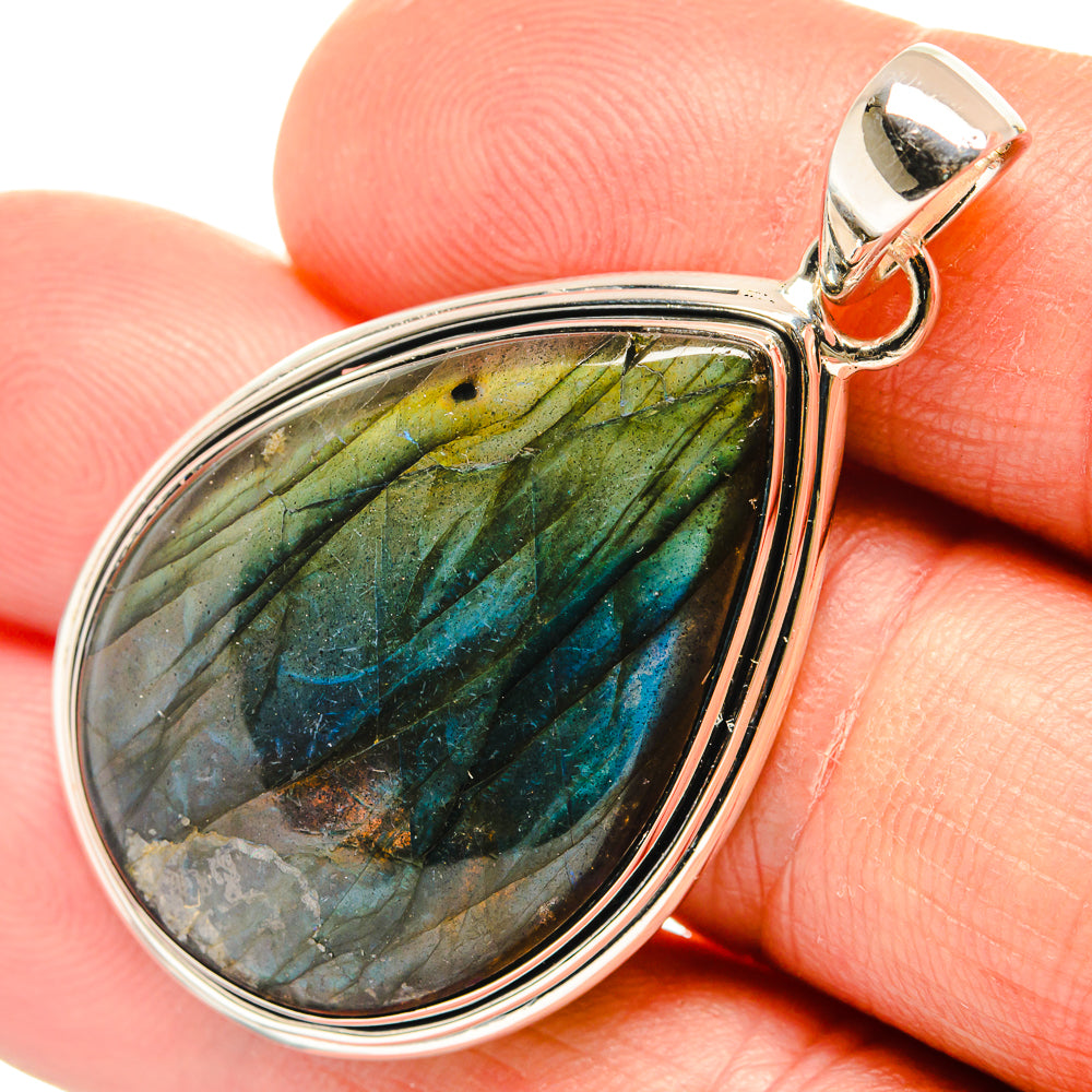Labradorite Pendants handcrafted by Ana Silver Co - PD26643