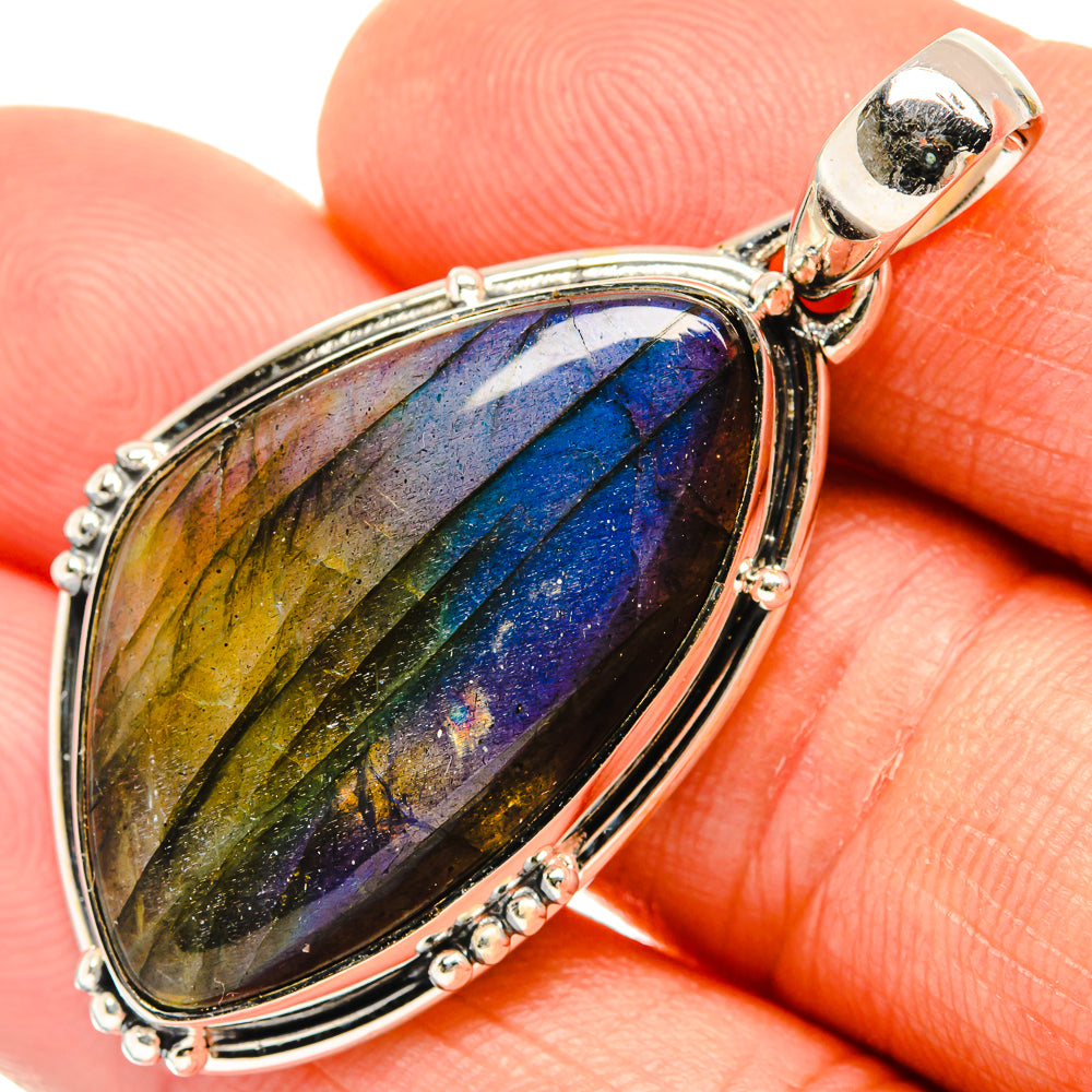 Labradorite Pendants handcrafted by Ana Silver Co - PD26799