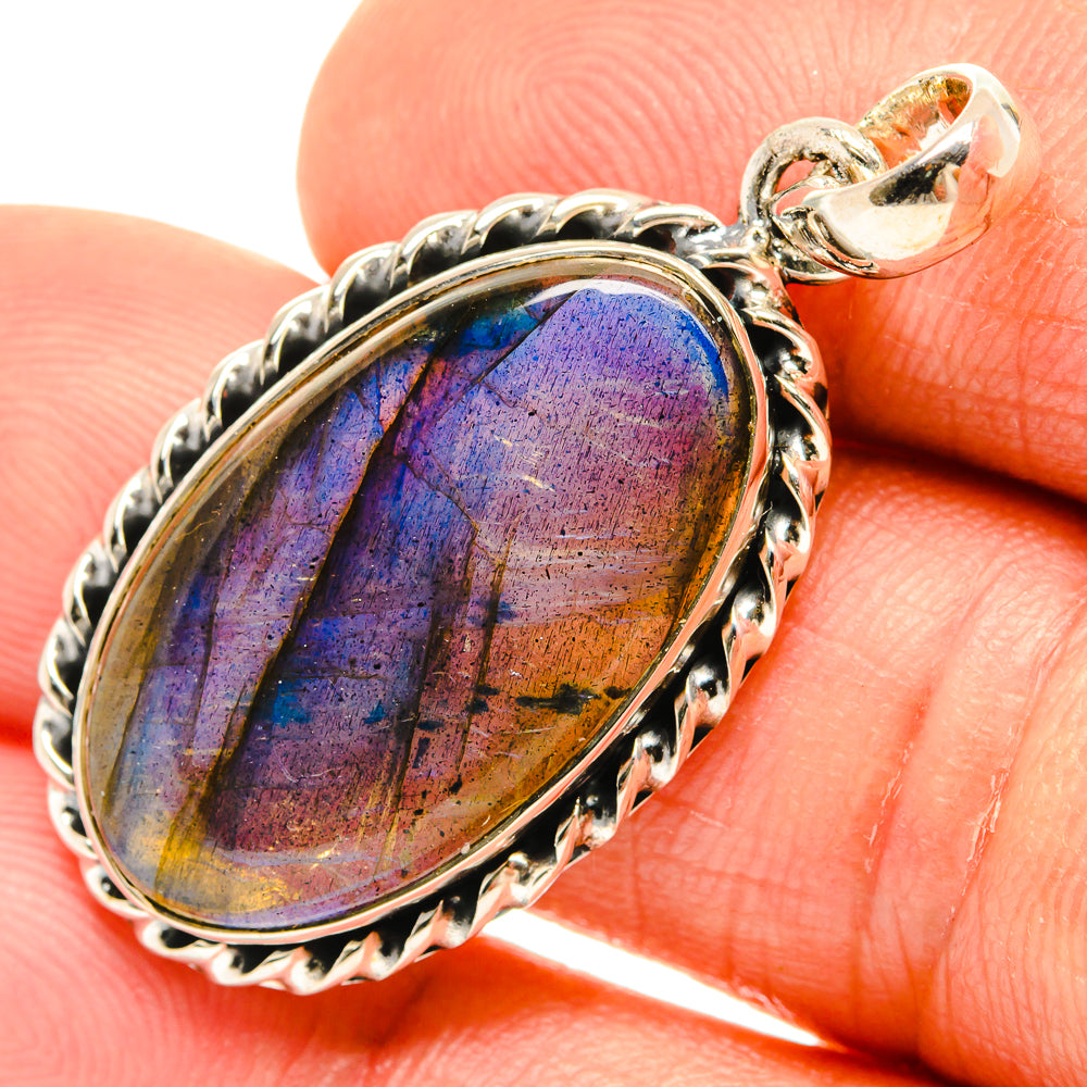 Labradorite Pendants handcrafted by Ana Silver Co - PD26802