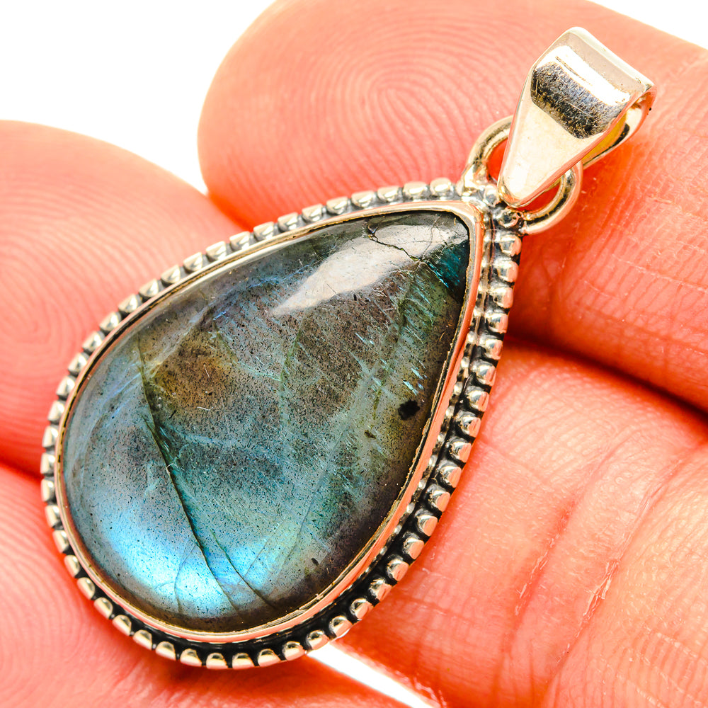 Labradorite Pendants handcrafted by Ana Silver Co - PD26804