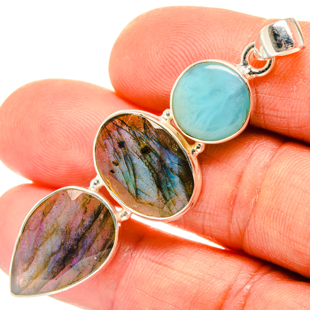 Labradorite Pendants handcrafted by Ana Silver Co - PD26806
