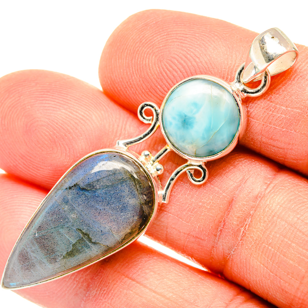 Labradorite Pendants handcrafted by Ana Silver Co - PD26955