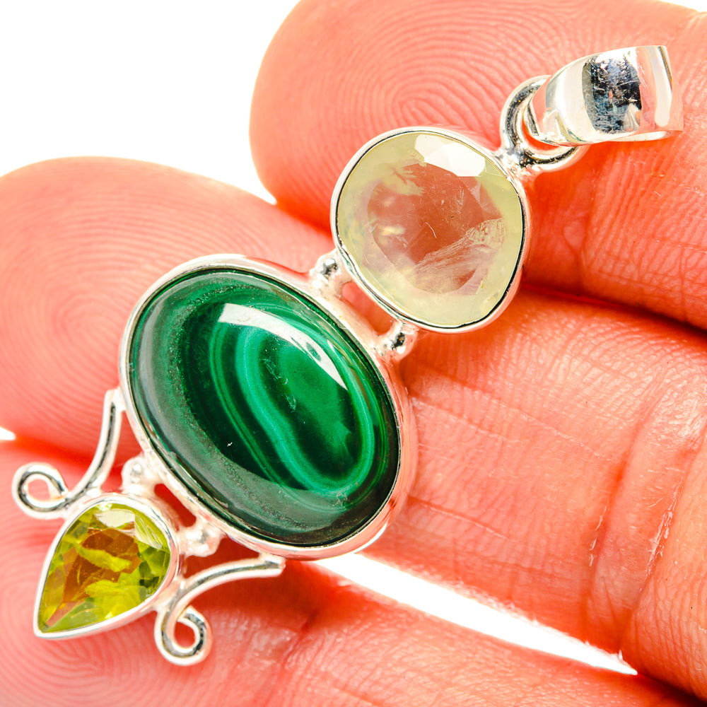 Malachite Pendants handcrafted by Ana Silver Co - PD27012