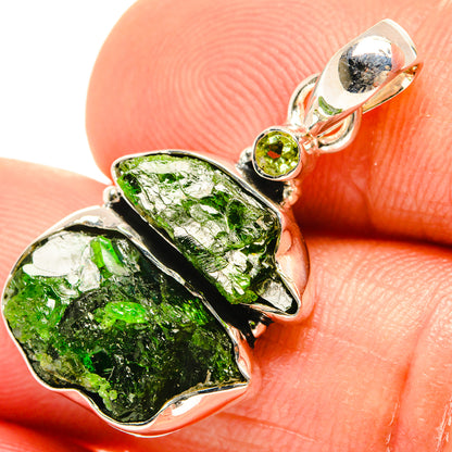 Chrome Diopside Pendants handcrafted by Ana Silver Co - PD27052