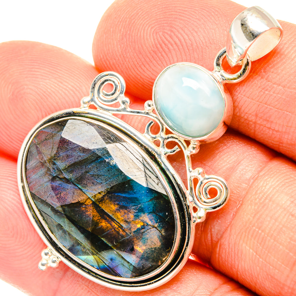 Labradorite Pendants handcrafted by Ana Silver Co - PD27237