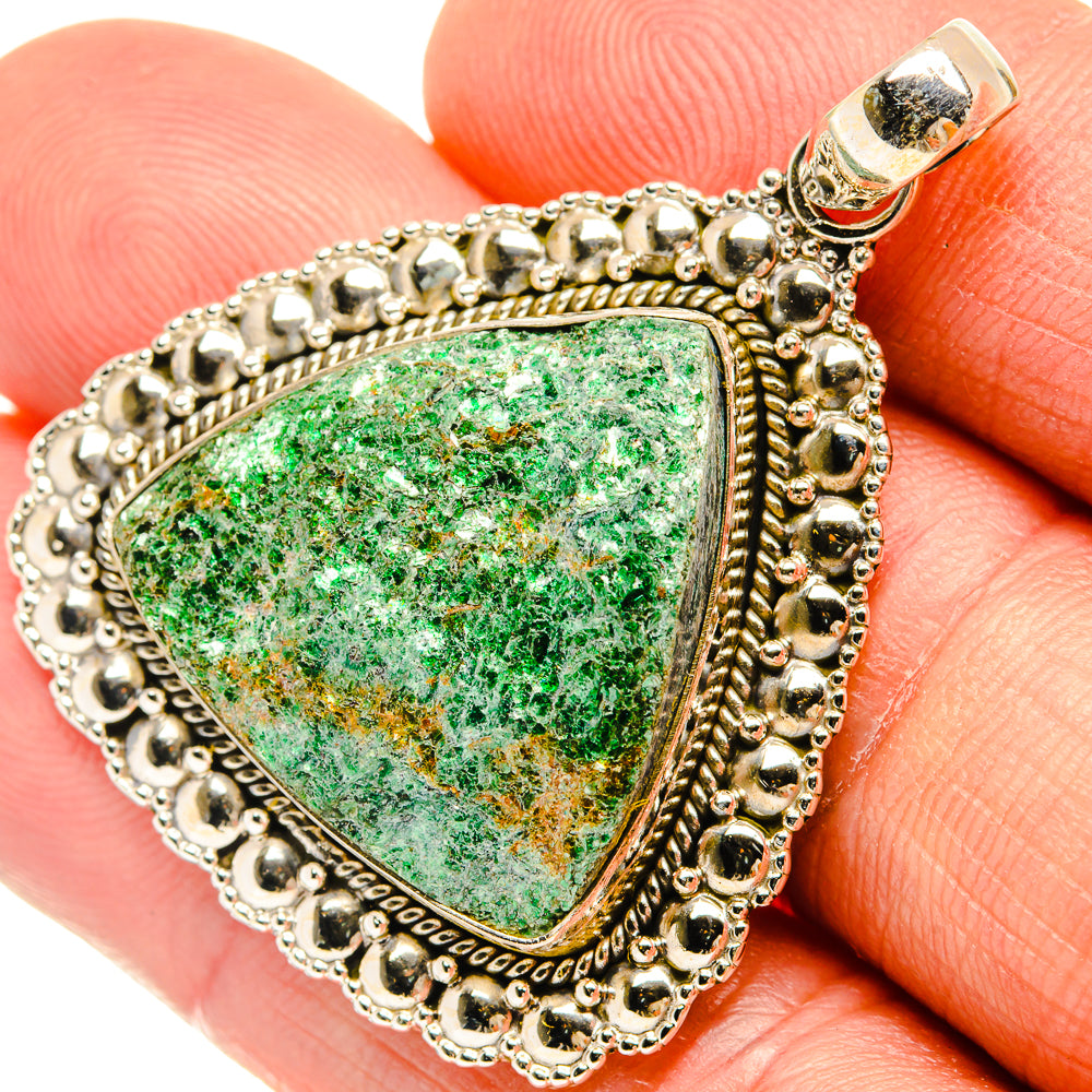 Green Fuchsite Pendants handcrafted by Ana Silver Co - PD27337