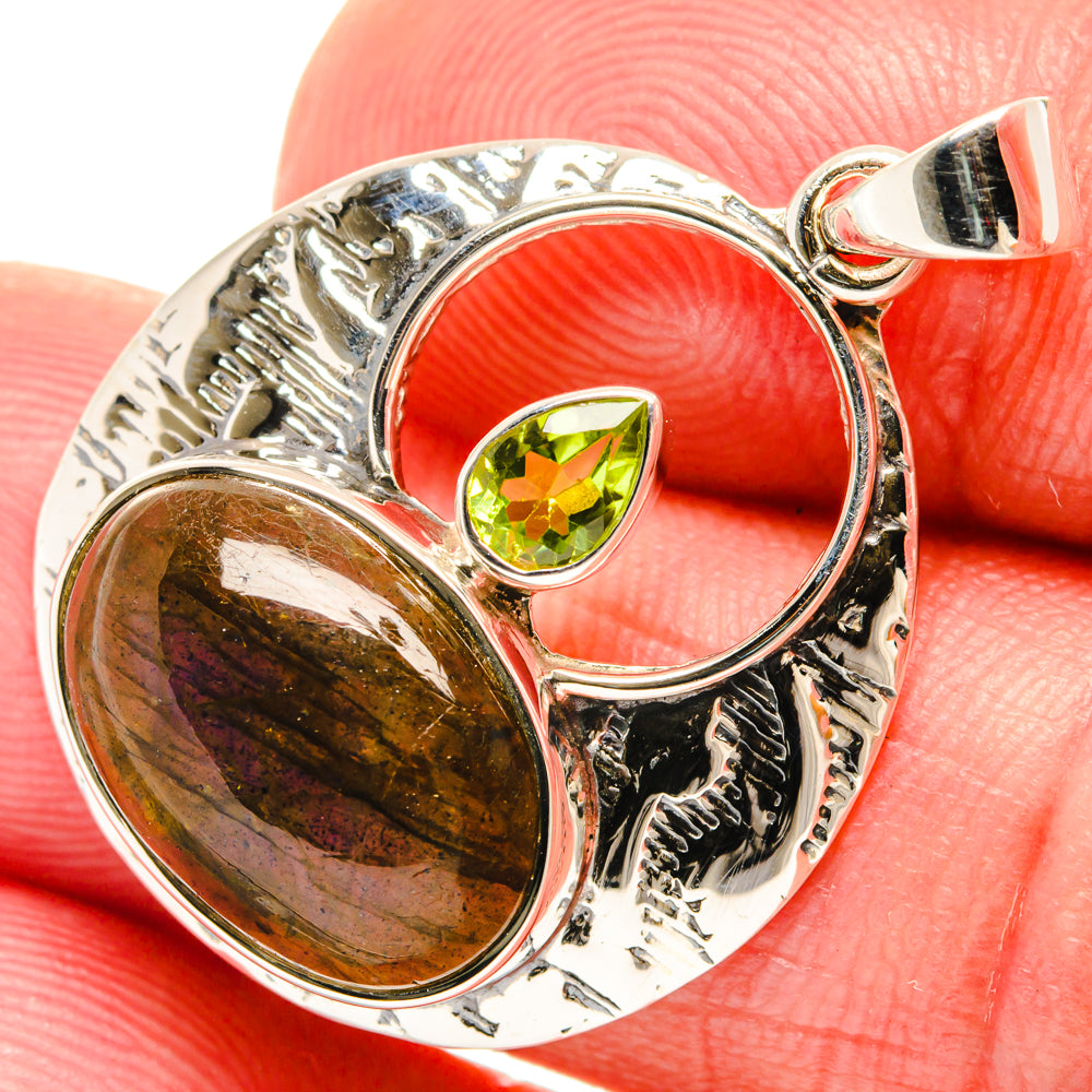 Labradorite Pendants handcrafted by Ana Silver Co - PD28001