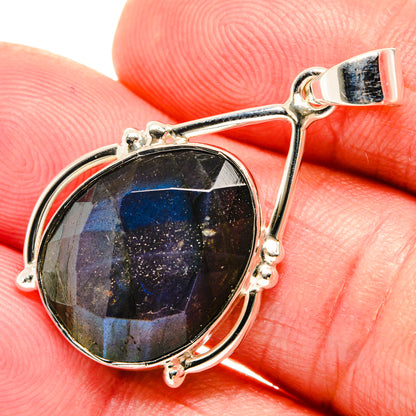 Labradorite Pendants handcrafted by Ana Silver Co - PD28002