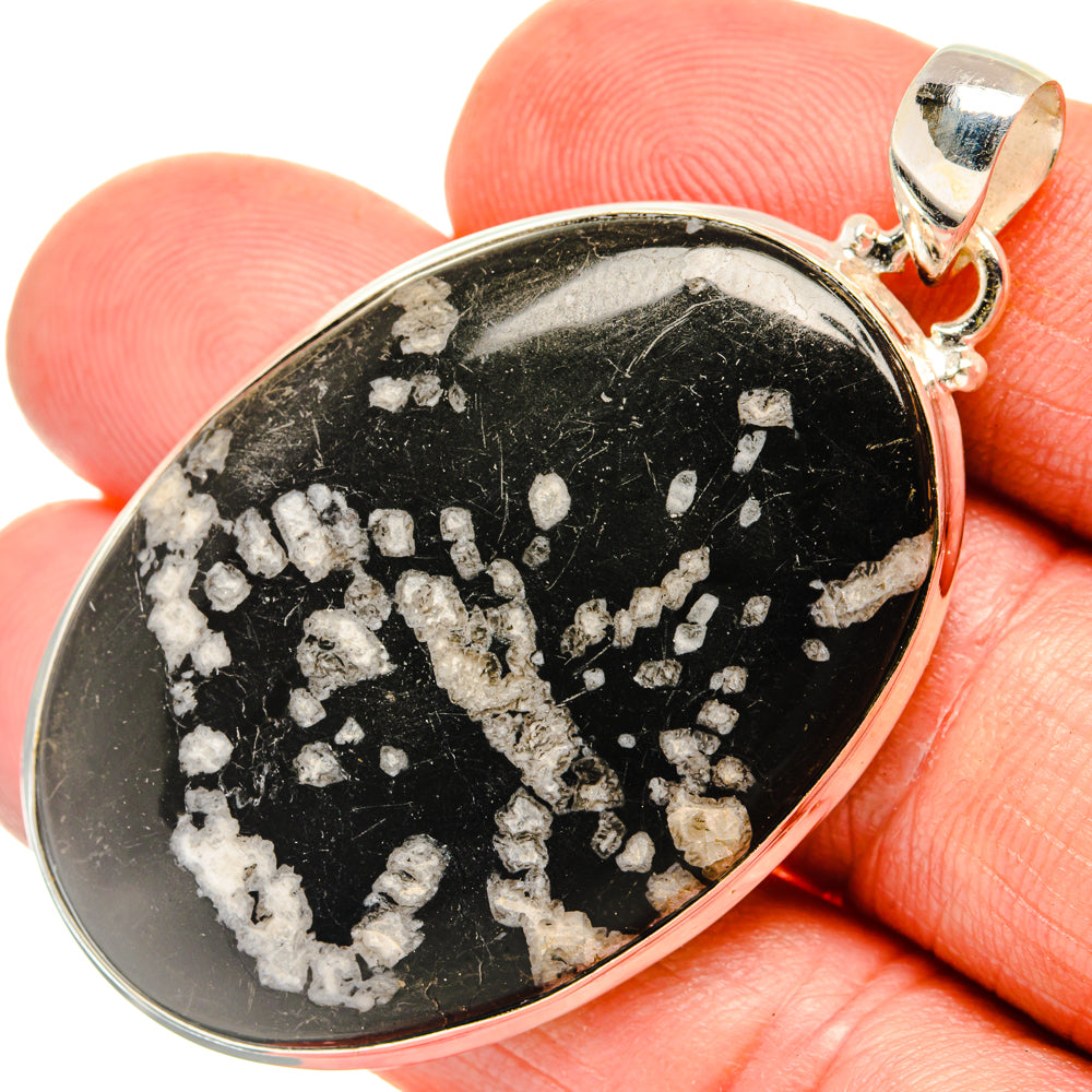 Chrysanthemum Stone Pendants handcrafted by Ana Silver Co - PD28116