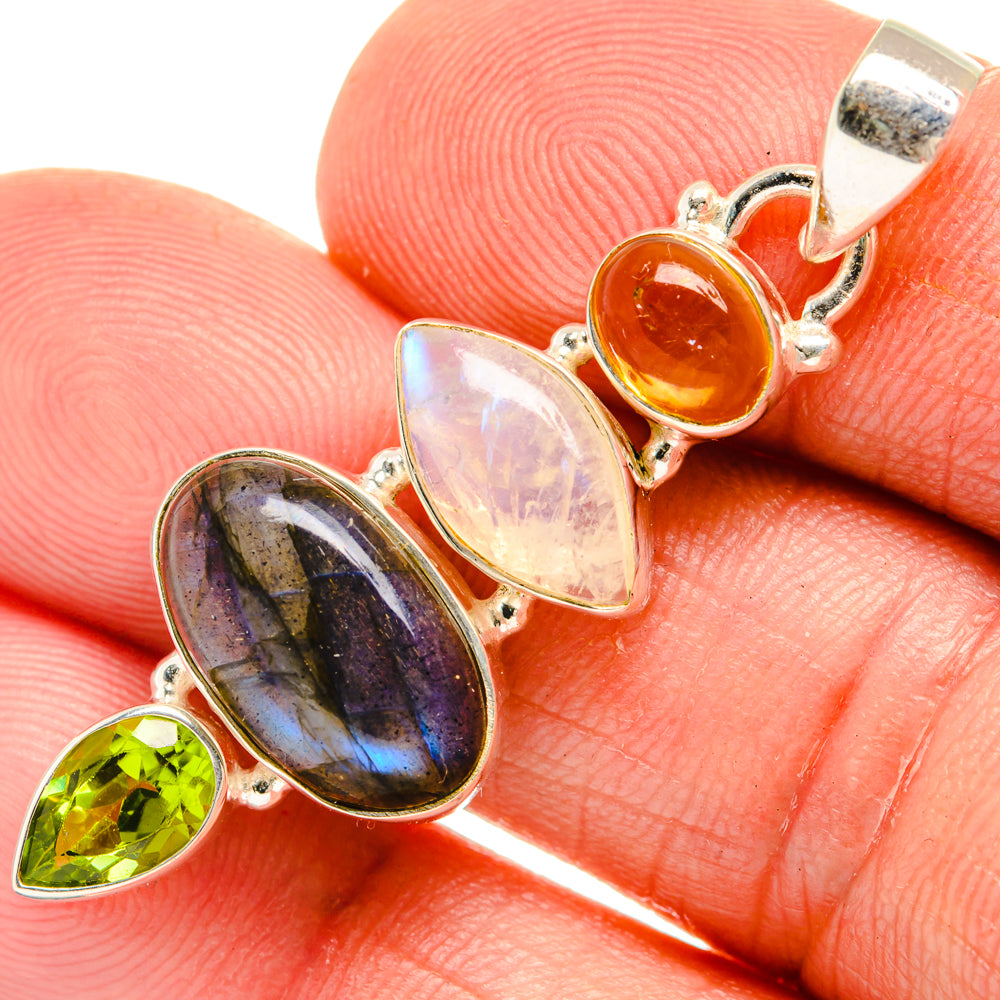 Labradorite Pendants handcrafted by Ana Silver Co - PD28135