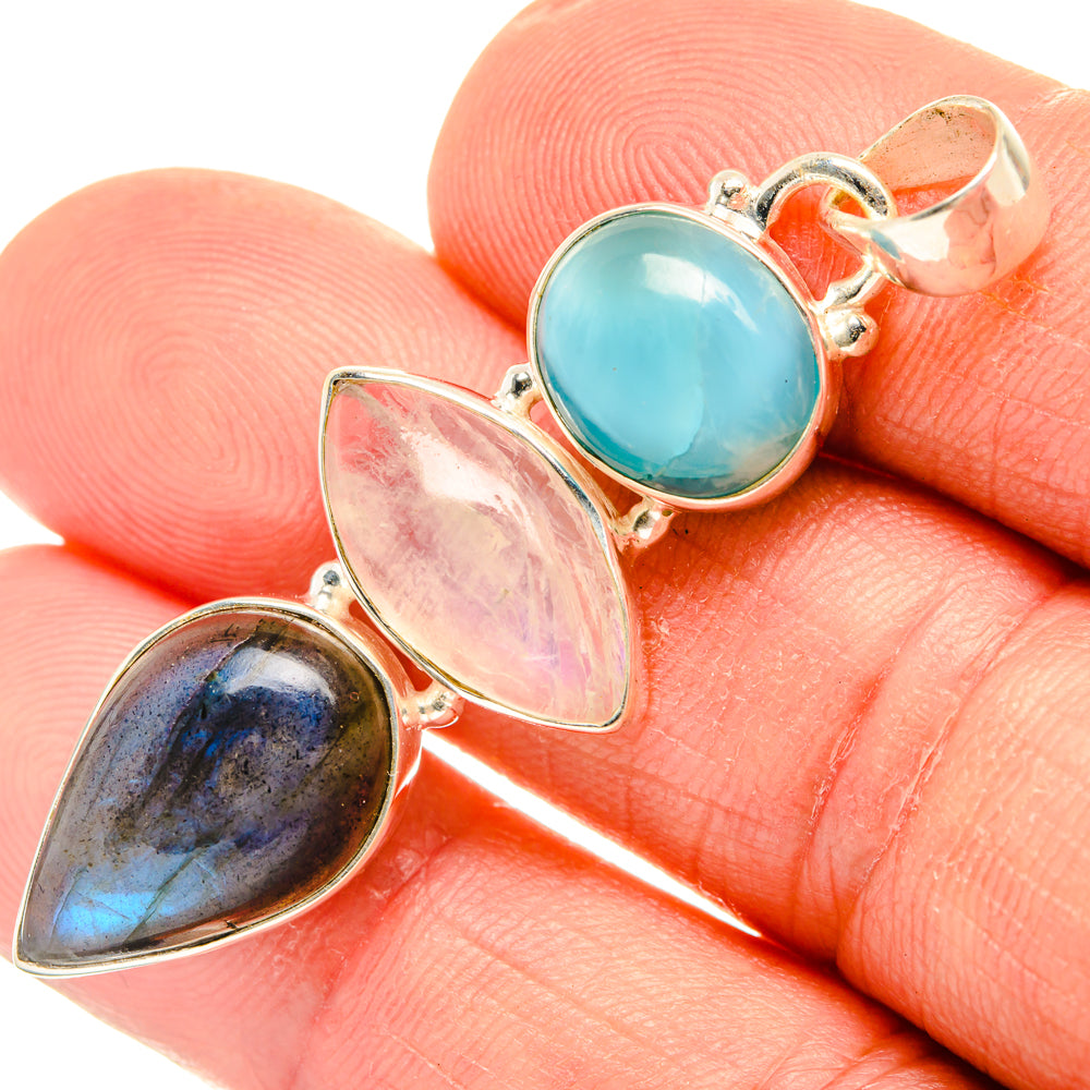 Labradorite Pendants handcrafted by Ana Silver Co - PD28237