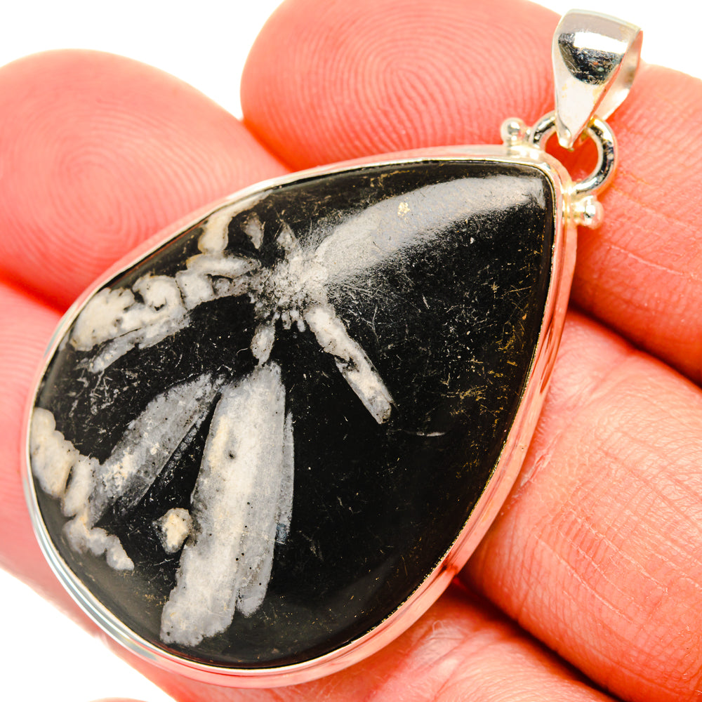 Chrysanthemum Stone Pendants handcrafted by Ana Silver Co - PD28307