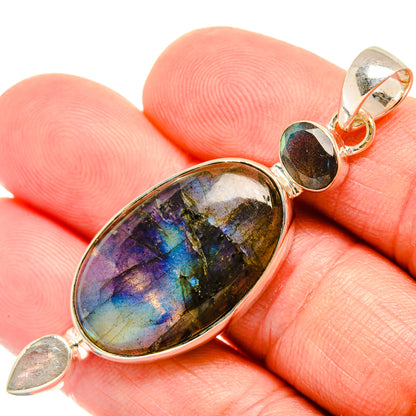 Labradorite Pendants handcrafted by Ana Silver Co - PD28340