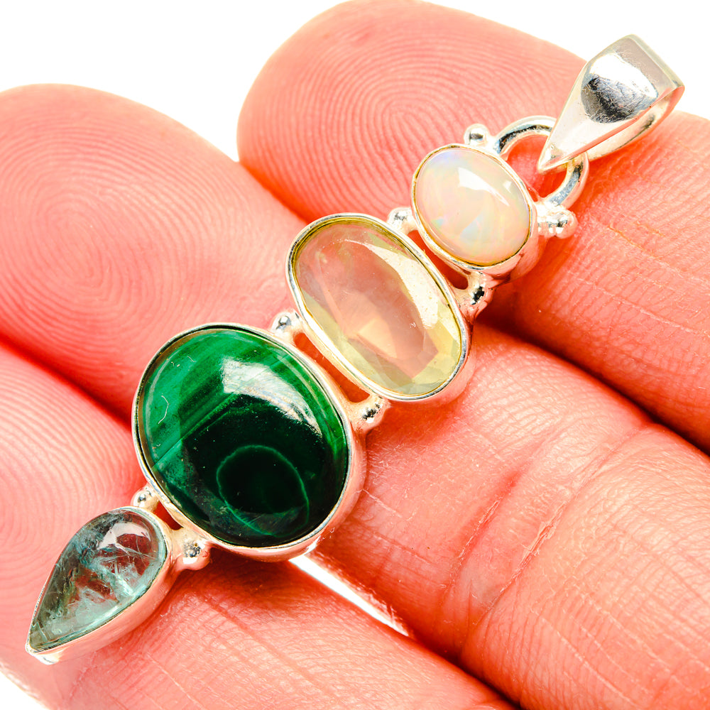 Malachite Pendants handcrafted by Ana Silver Co - PD28354