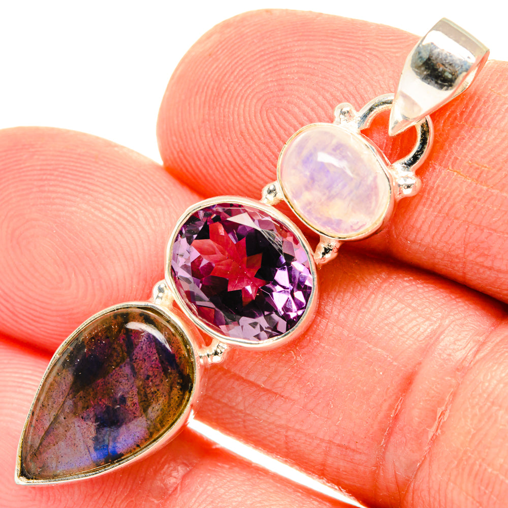 Labradorite Pendants handcrafted by Ana Silver Co - PD28360