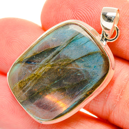 Labradorite Pendants handcrafted by Ana Silver Co - PD28574
