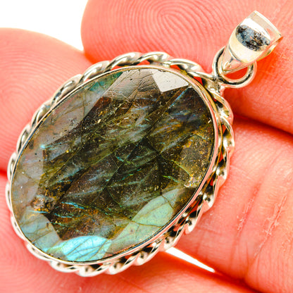 Round sterling silver labradorite pendant, blue-green flash stone in ornate bezel