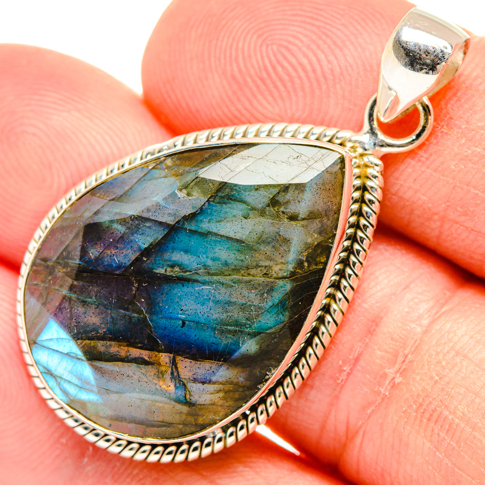Labradorite Pendants handcrafted by Ana Silver Co - PD28582