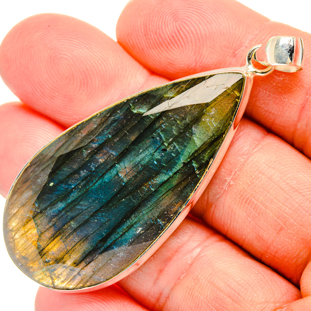 Labradorite Pendants handcrafted by Ana Silver Co - PD28587