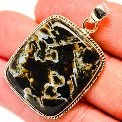 Turkish Tube Agate Pendants handcrafted by Ana Silver Co - PD28606