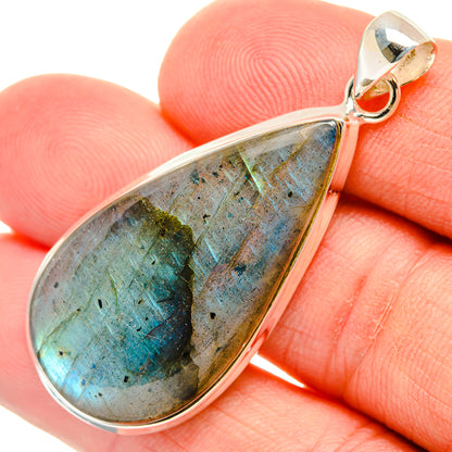 Labradorite Pendants handcrafted by Ana Silver Co - PD28687
