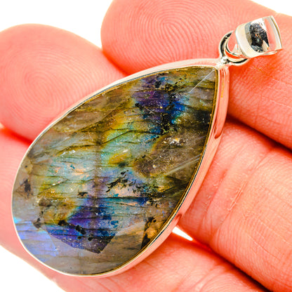 Labradorite Pendants handcrafted by Ana Silver Co - PD28695