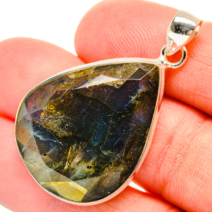 Labradorite Pendants handcrafted by Ana Silver Co - PD28804