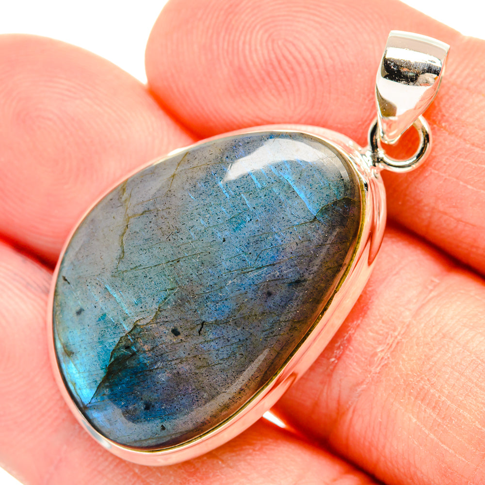 Labradorite Pendants handcrafted by Ana Silver Co - PD28808
