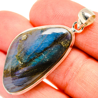 Labradorite Pendants handcrafted by Ana Silver Co - PD28809
