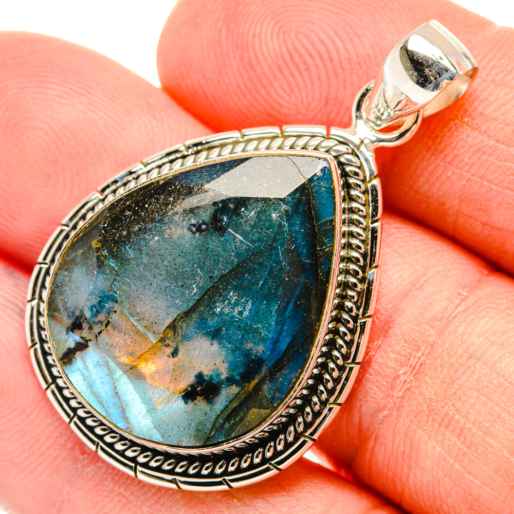 Labradorite Pendants handcrafted by Ana Silver Co - PD28810