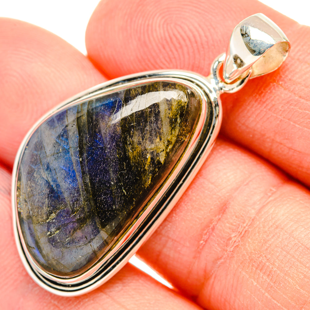 Labradorite Pendants handcrafted by Ana Silver Co - PD28812