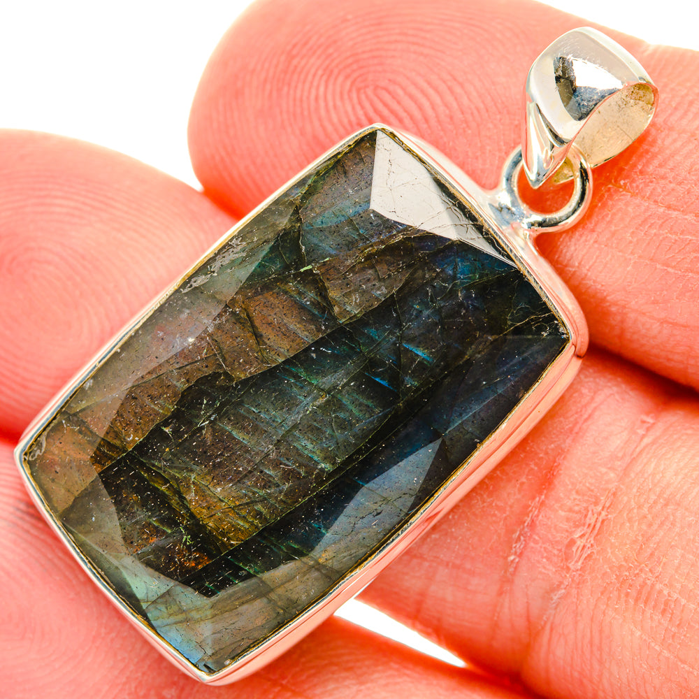 Labradorite Pendants handcrafted by Ana Silver Co - PD28824