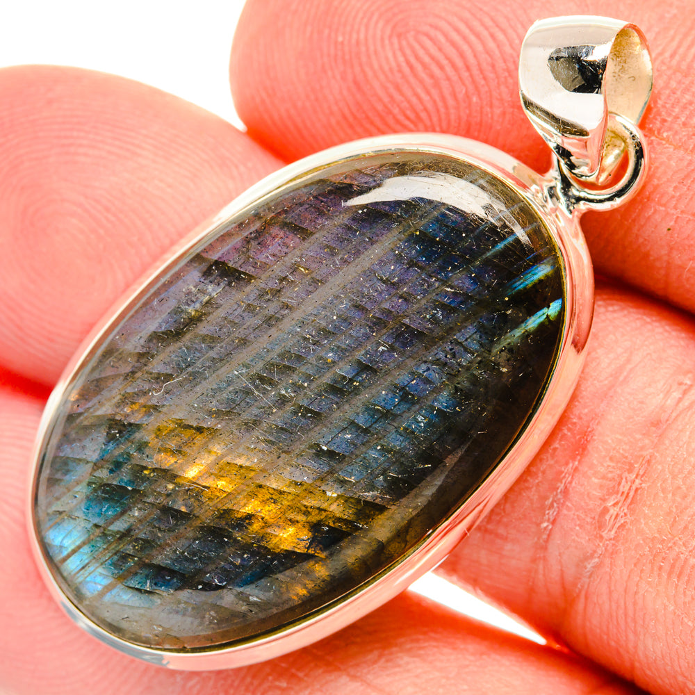 Labradorite Pendants handcrafted by Ana Silver Co - PD28827
