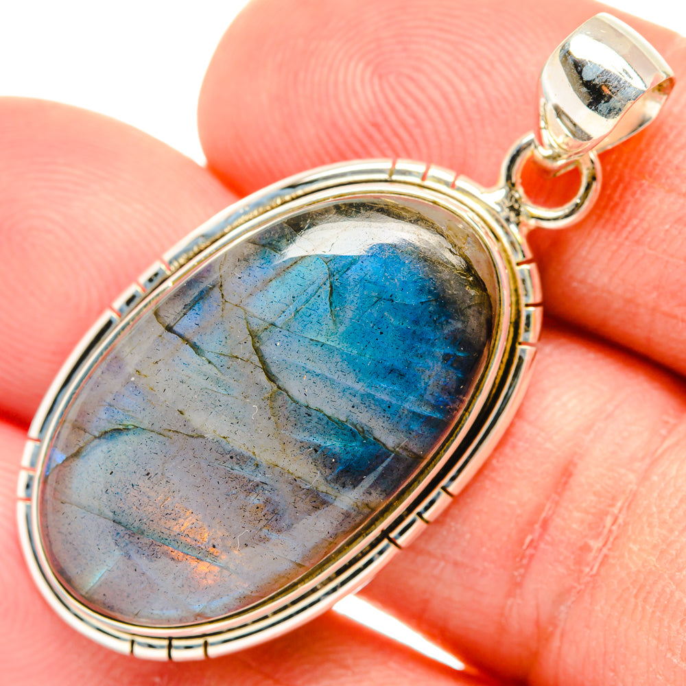 Labradorite Pendants handcrafted by Ana Silver Co - PD29095