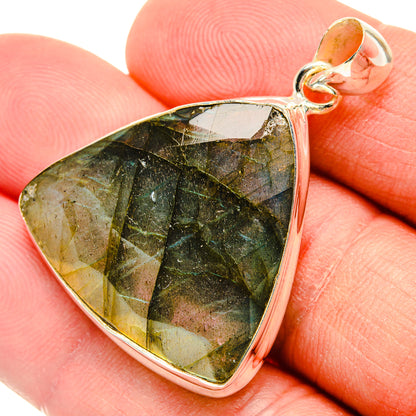 Labradorite Pendants handcrafted by Ana Silver Co - PD29098