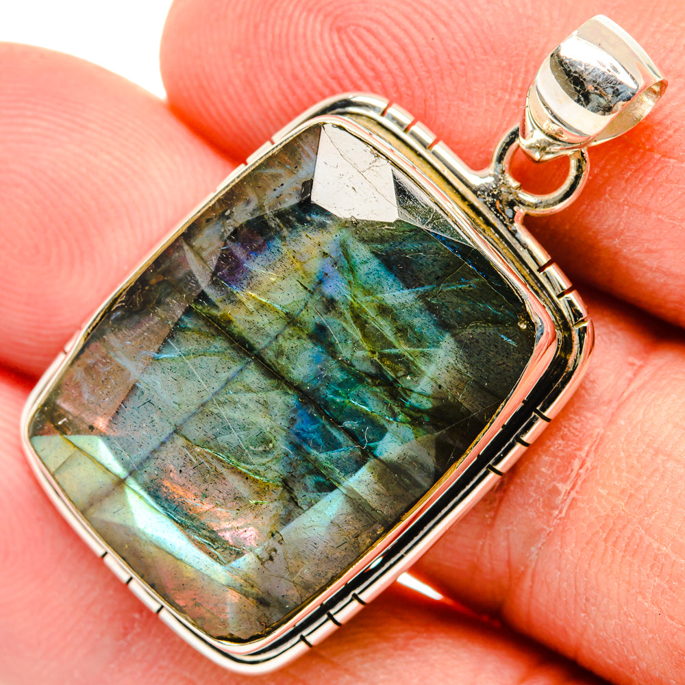 Labradorite Pendants handcrafted by Ana Silver Co - PD29108