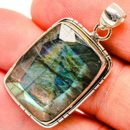 Labradorite Pendants handcrafted by Ana Silver Co - PD29108