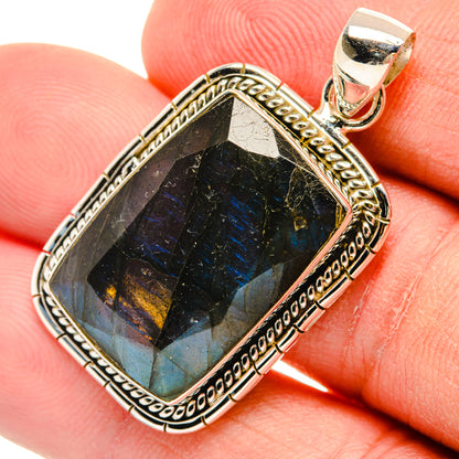 Labradorite Pendants handcrafted by Ana Silver Co - PD29114