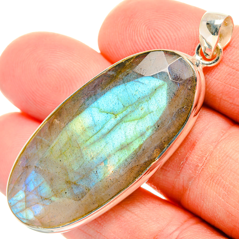 Labradorite Pendants handcrafted by Ana Silver Co - PD29128