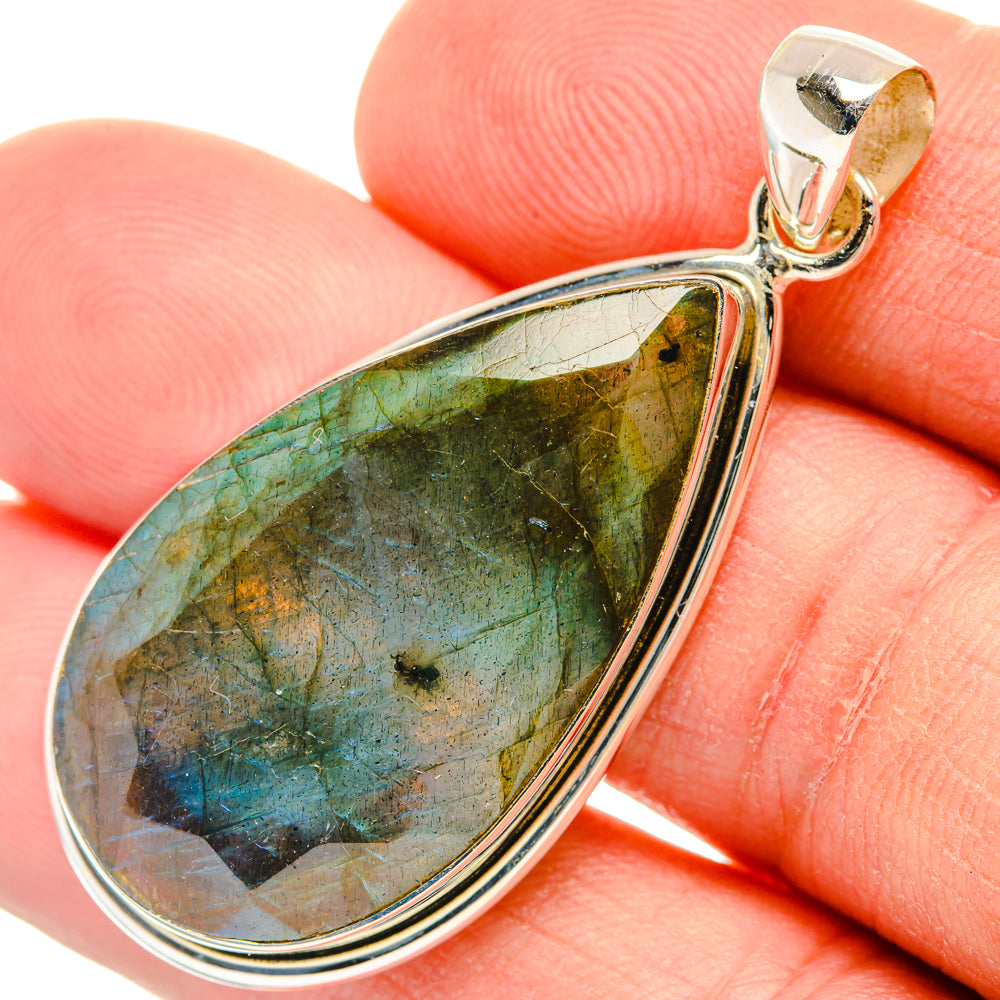 Labradorite Pendants handcrafted by Ana Silver Co - PD29130
