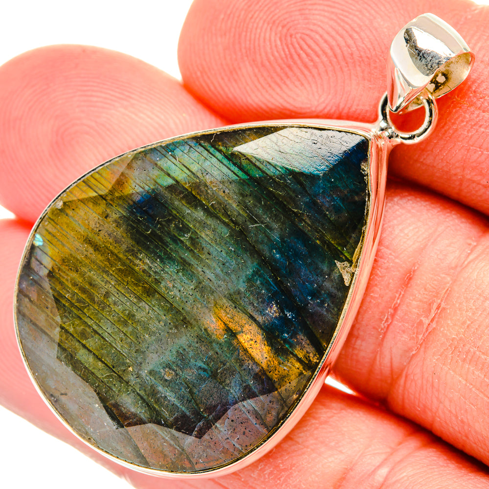 Labradorite Pendants handcrafted by Ana Silver Co - PD29302